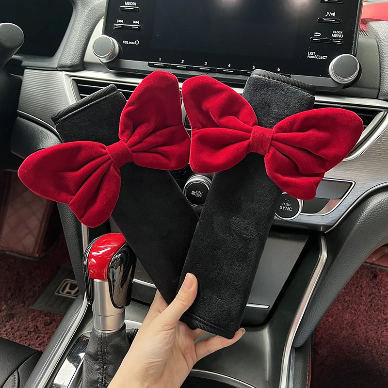 Pair of Cartoon Car Styling Seat Belt Cover Shoulder Strap Harness Cushion Shoulder Pad Protector Bow Tie Corgi Ass Bows Clouds