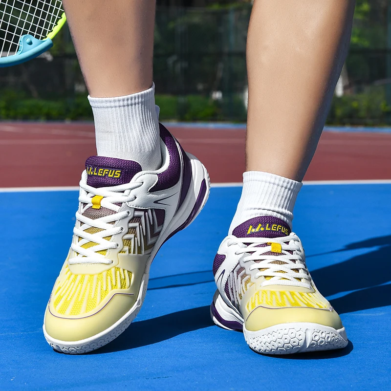 Baskets légères unisexes pour hommes et femmes, chaussures de tennis, chaussures de badminton, sports de plein air et d'entraînement, chaussures d'athlétisme à lacets