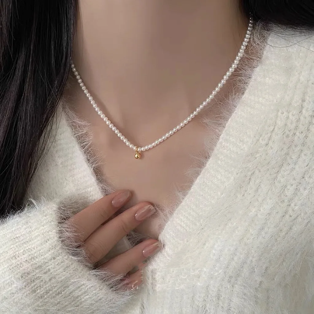 

Fashion White Simulated Pearl Necklace For Women personality Gift Classic Fashion Accessories