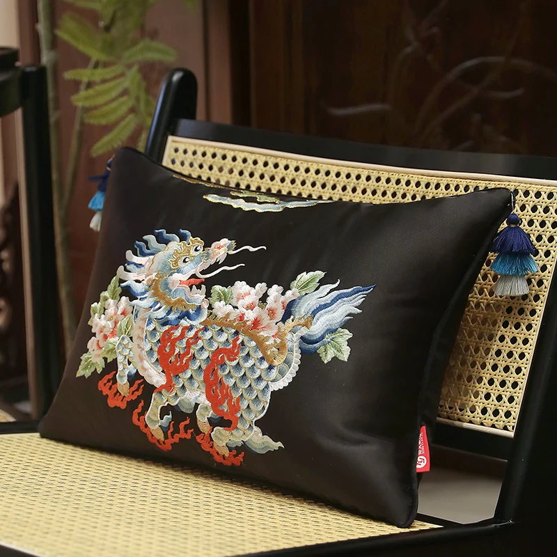 Retro Kylin Pillows Luxury Embroidery Cushion Case Chinese Traditional Decorative Pillow Cover For Sofa Chair Home Decorations