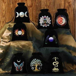 13x18cm Color Velvet Tarot Card Pouch Storage Bag Runes Constellation Witch Divination Moon Phase Tarots Pouch Jewelry Dice Bags