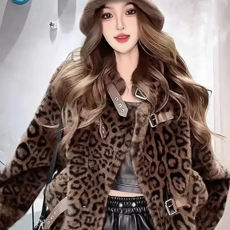 2024 Winter New Faux Mink Fur One-piece Jacket Women Short Stand Up Collar Leopard Print Fashionable And High-end Thick Jacket