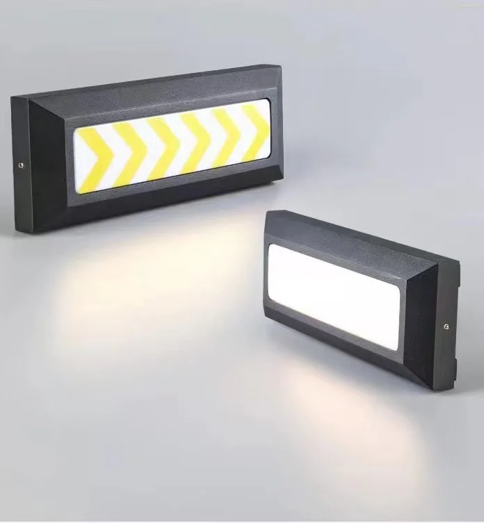 

Современный светодиодный светильник для лестницы мощностью 5 Вт IP65 — наружное/внутреннее освещение для поверхностного монтажа на ступеньке для садовой стены