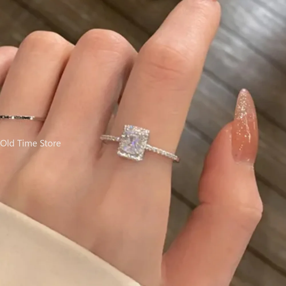 Luxury Classic Square Zircon Wedding Engagement Rings for Women Exquisite Open Adjustable Geometry Shine Rings Charm Jewelry