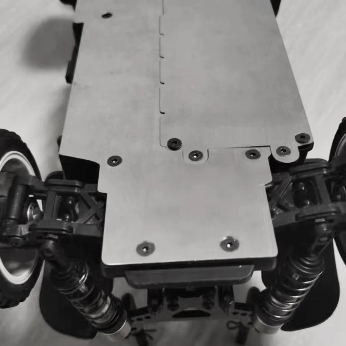 

Stainless Steel Chassis Armor Protection Anti-Skid Plate for 1/10 RC Car TAMIYA XV01 XV-01 Upgrade Parts
