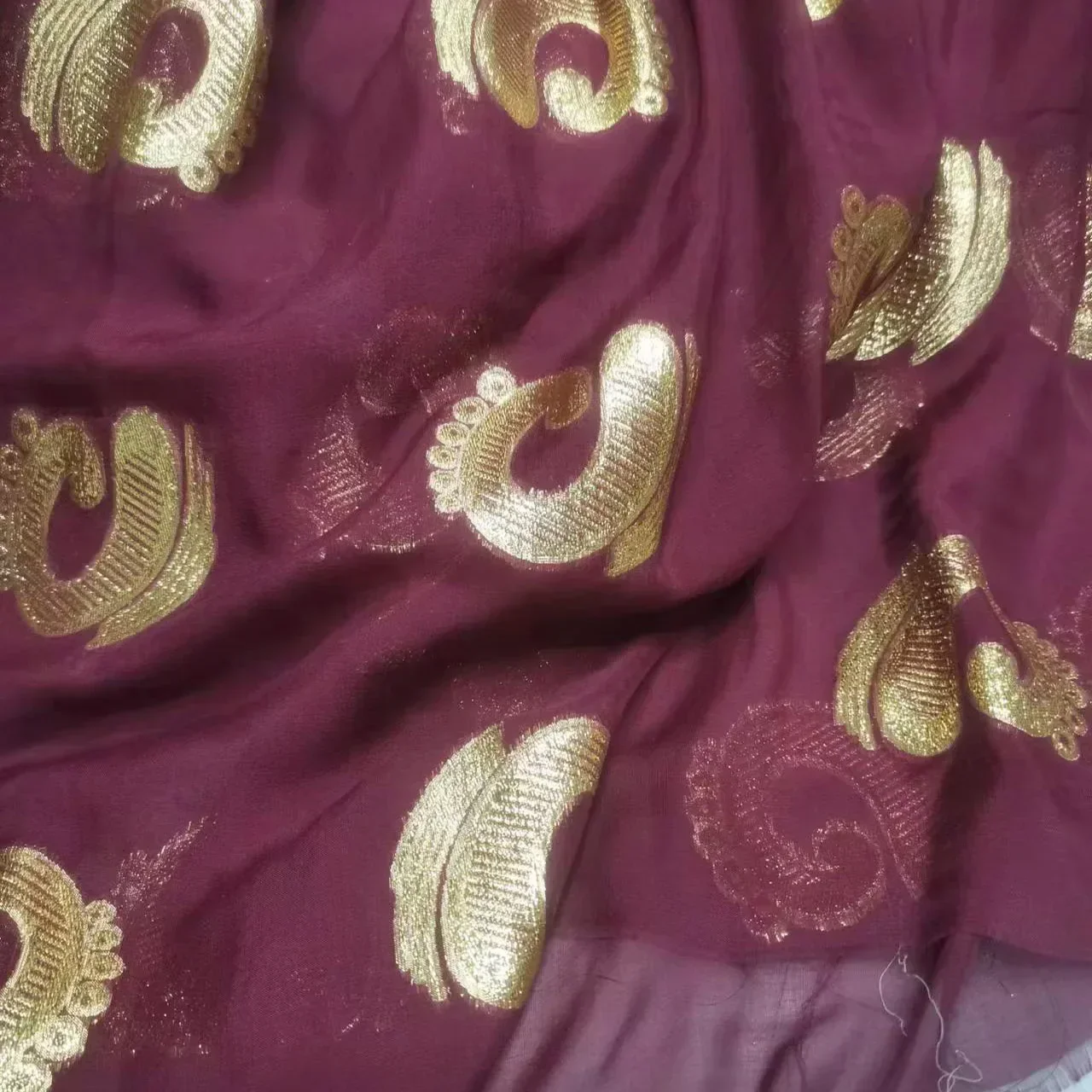 Shiny Brocade Silk Saree Dirac Fabric Metallic Breathable Dress Pajamas Sewing Material