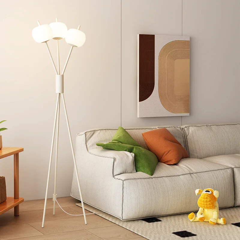 Cream wind floor lamp living room sofa next to the ornament artistic feeling bedroom bedside atmosphere table lamp