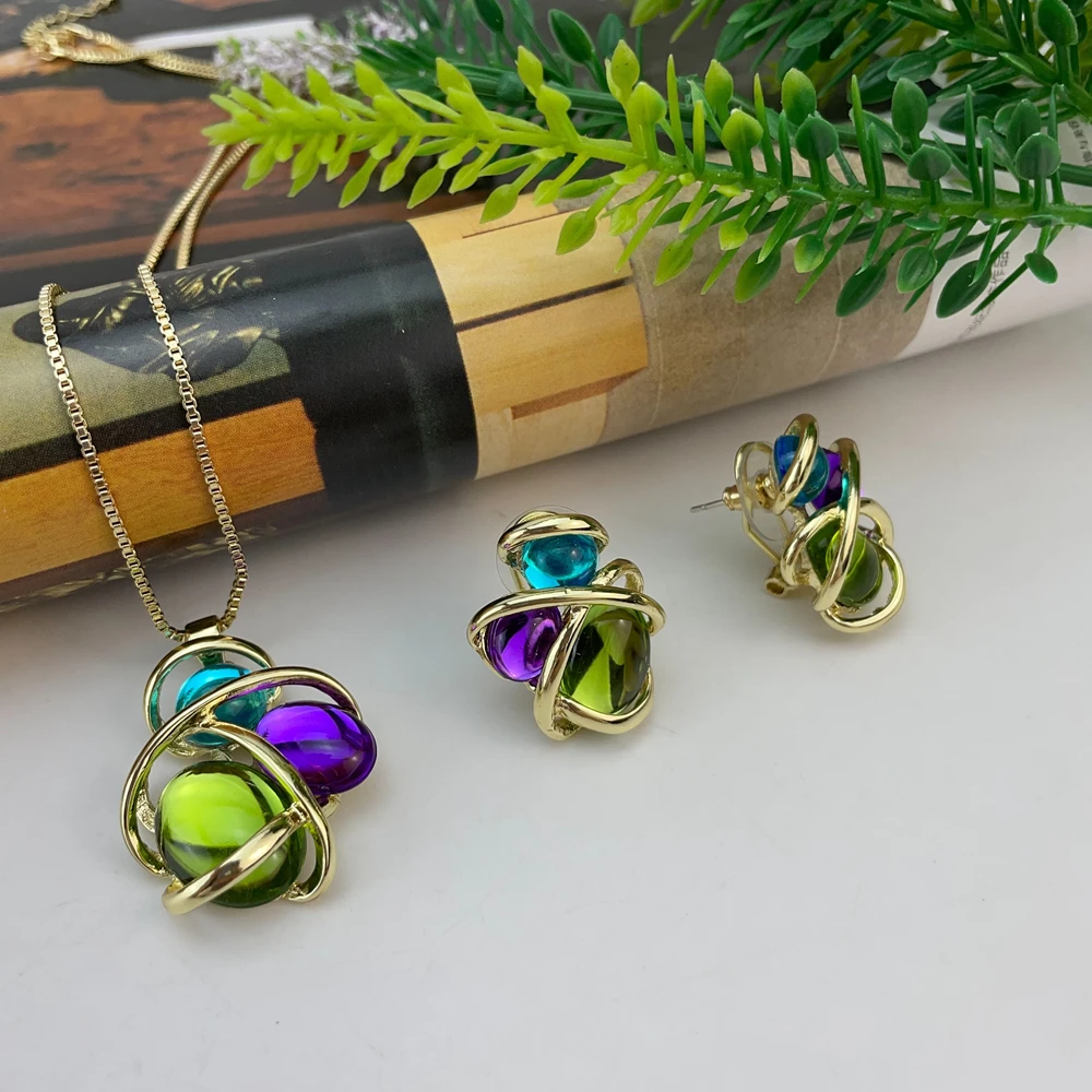 

Latest Golden Colorful Stone Pendant Earrings Dubai Luxury Trendy Jewelry Set for Ladies and Women Earrings Set KY25154