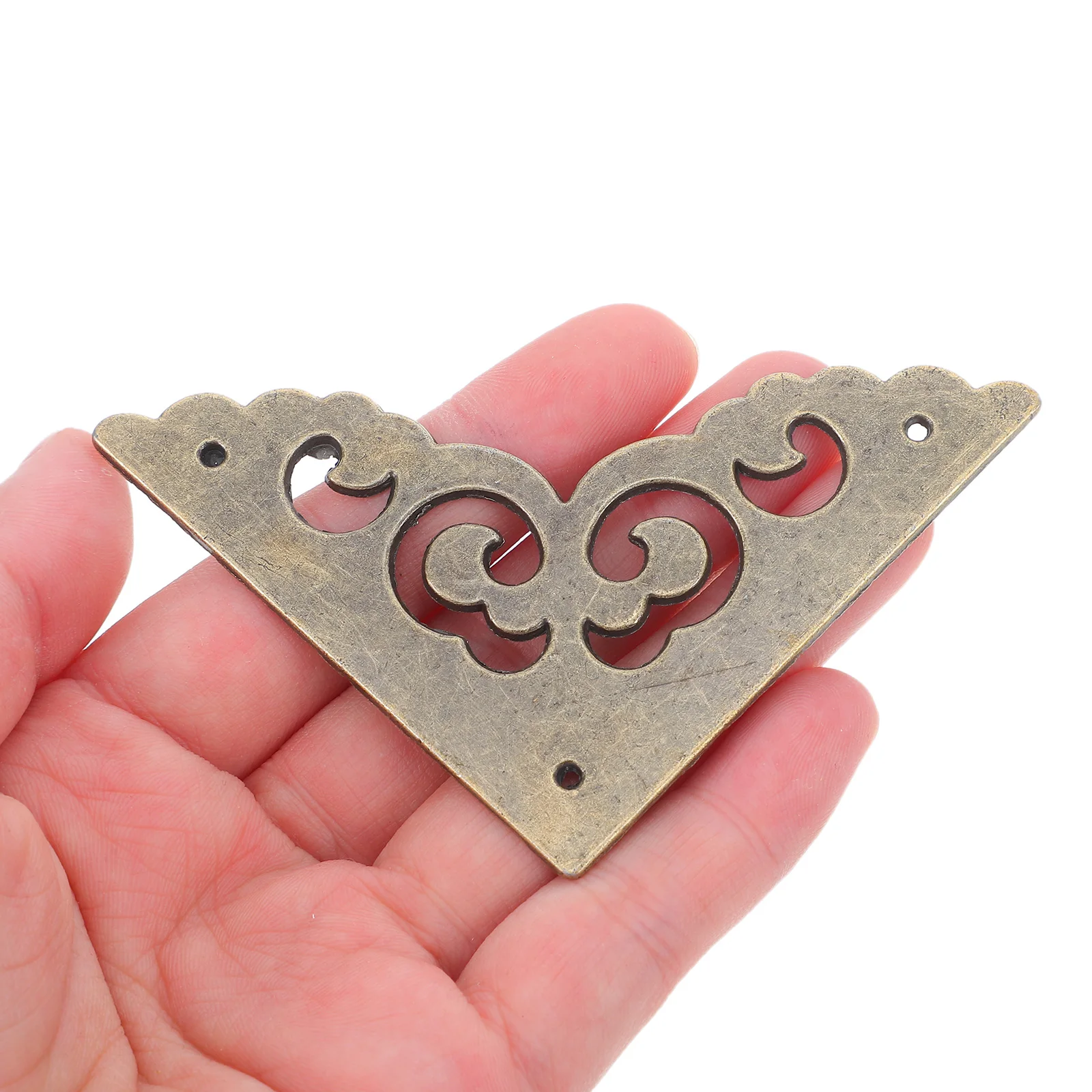 

8Pcs Vintage Zinc Alloy Decorative Corner Guards Hollow Pattern Metal Edge Protectors for Jewelry Box Cabinet Furniture