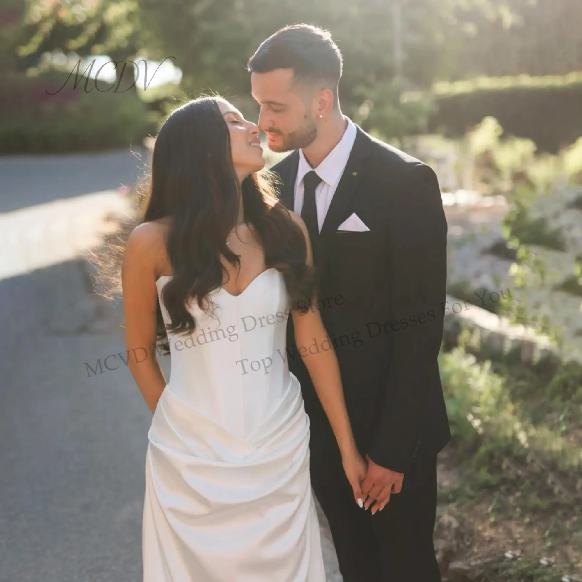 Simple Sweetheart Satin Wedding Dress Strapless Pleated Straight Bridal Gown Lace Up Back Floor Length Wedding Gown Customized