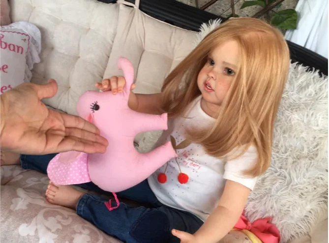 

DLS Cressida Reborn Vinyl Toddler Doll With Freckles by Ping Lau 28" Details Hand Drawing