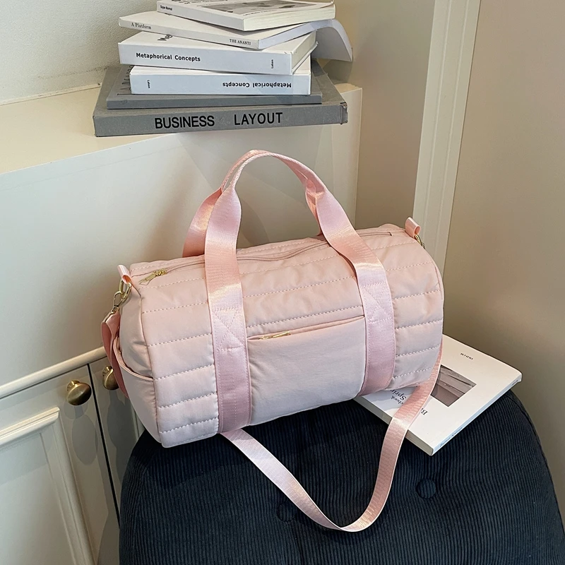 

2025 повседневные модные новые однотонные сумки через плечо и через плечо большой вместимости, простые стильные дизайнерские дорожные сумки-тоут для женщин