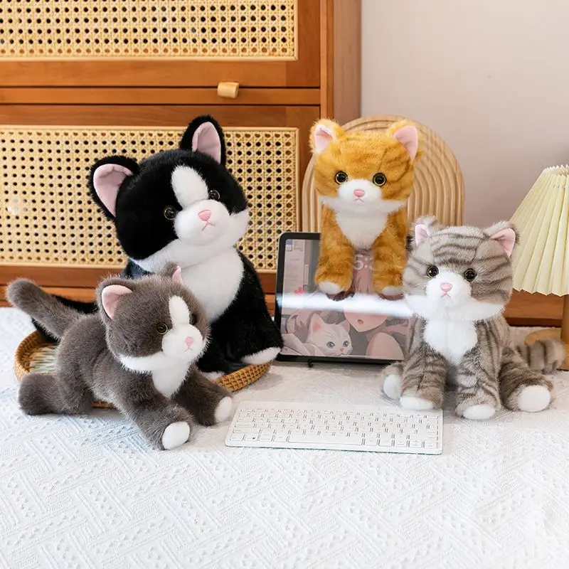 ตุ๊กตาแมวเหมียวเหมือนจริง ลายเส้นแมวดำ พร้อมดอกไม้สามดอก ของขวัญวันเกิดสำหรับเด็กผู้หญิง