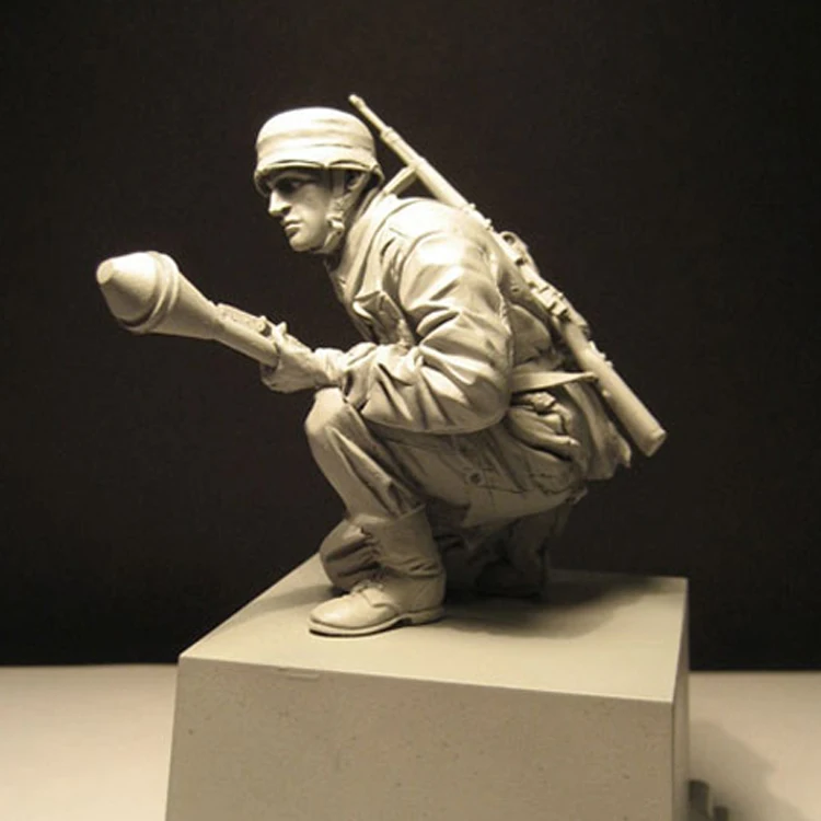 Kit de montaje de figura de resina fundida a presión, modelo de Normandía War, soldado Bazooka, sin pintar, 1/16