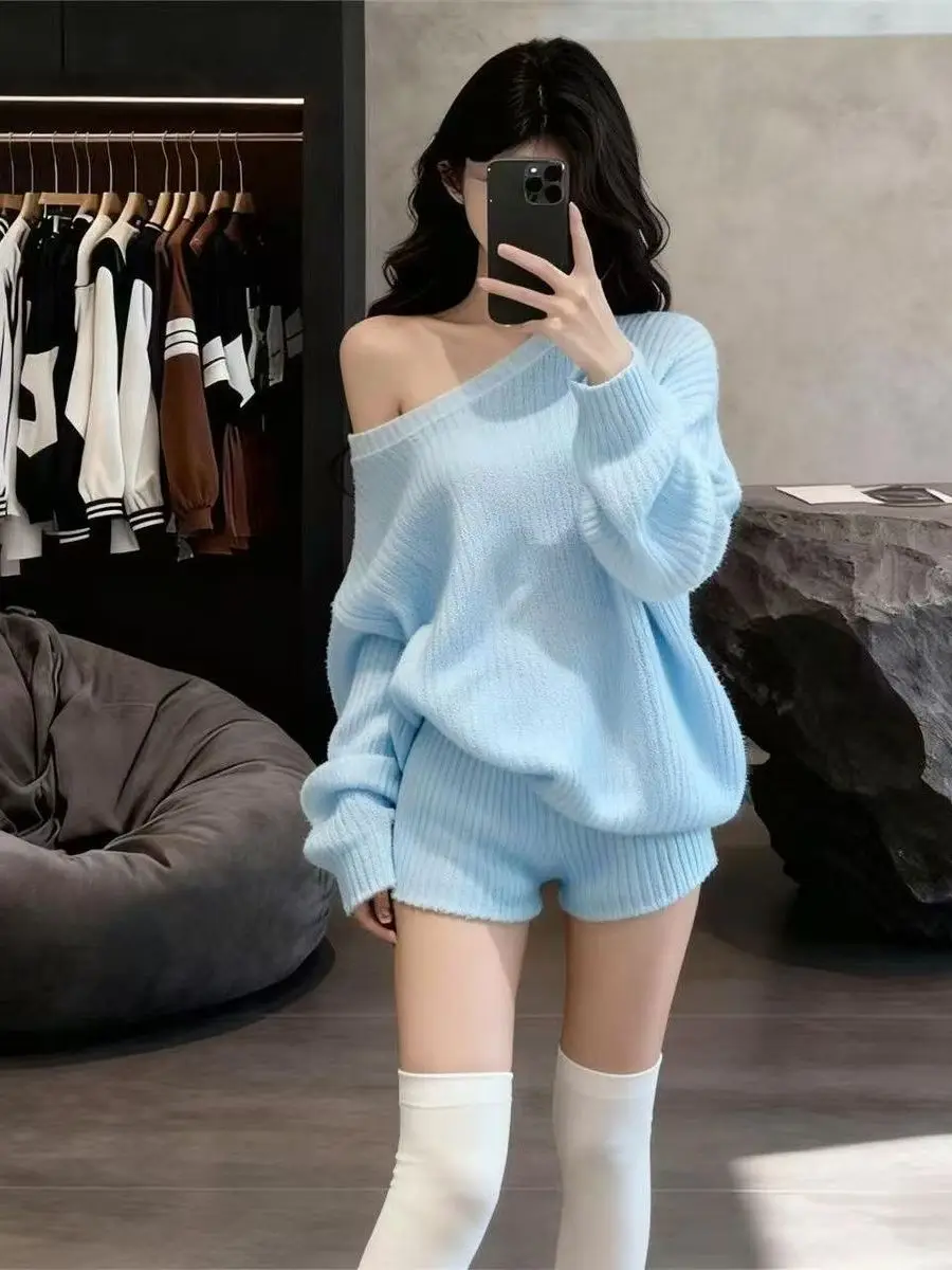

Autumn Winter Women's Pure Desire Knitted Sweater Set One oulder Top orts Faionable Two-Piece Ensemble Casual Sle