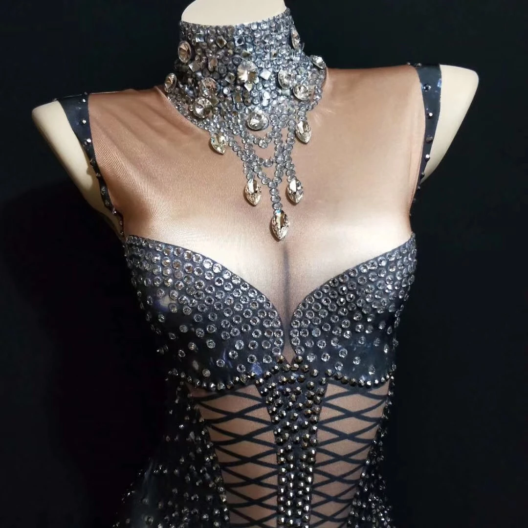 Ärmellose Frauen glänzende Diamanten Body suits Nachtclub DJ Sänger Tanz kostüme schwarz glitzernde Quaste Trikot Nigthclub Outfit