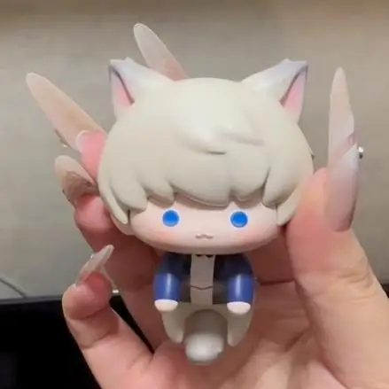 Anime miłość i Deepspace Xavier Cosplay Cartoon zestawy garażowe akcesoria figurki Model ozdoba maskotka miniaturowa figurka świąteczny prezent