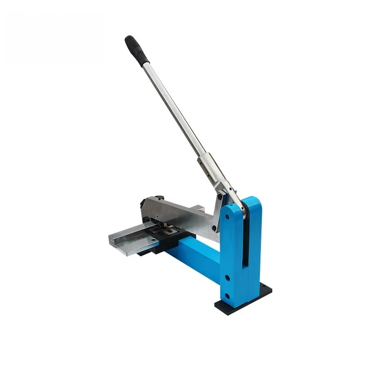 Manual punching machine with die-cutting steel ruler