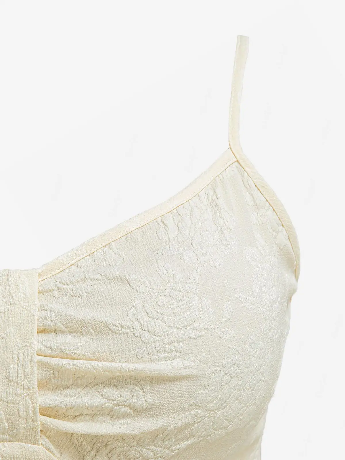 ROSEGAL Plus Size Gothic Women's Dresses Beige Flower Embossed Textured Lace-Up Ruffles A-Line Cami Dress Vestidos