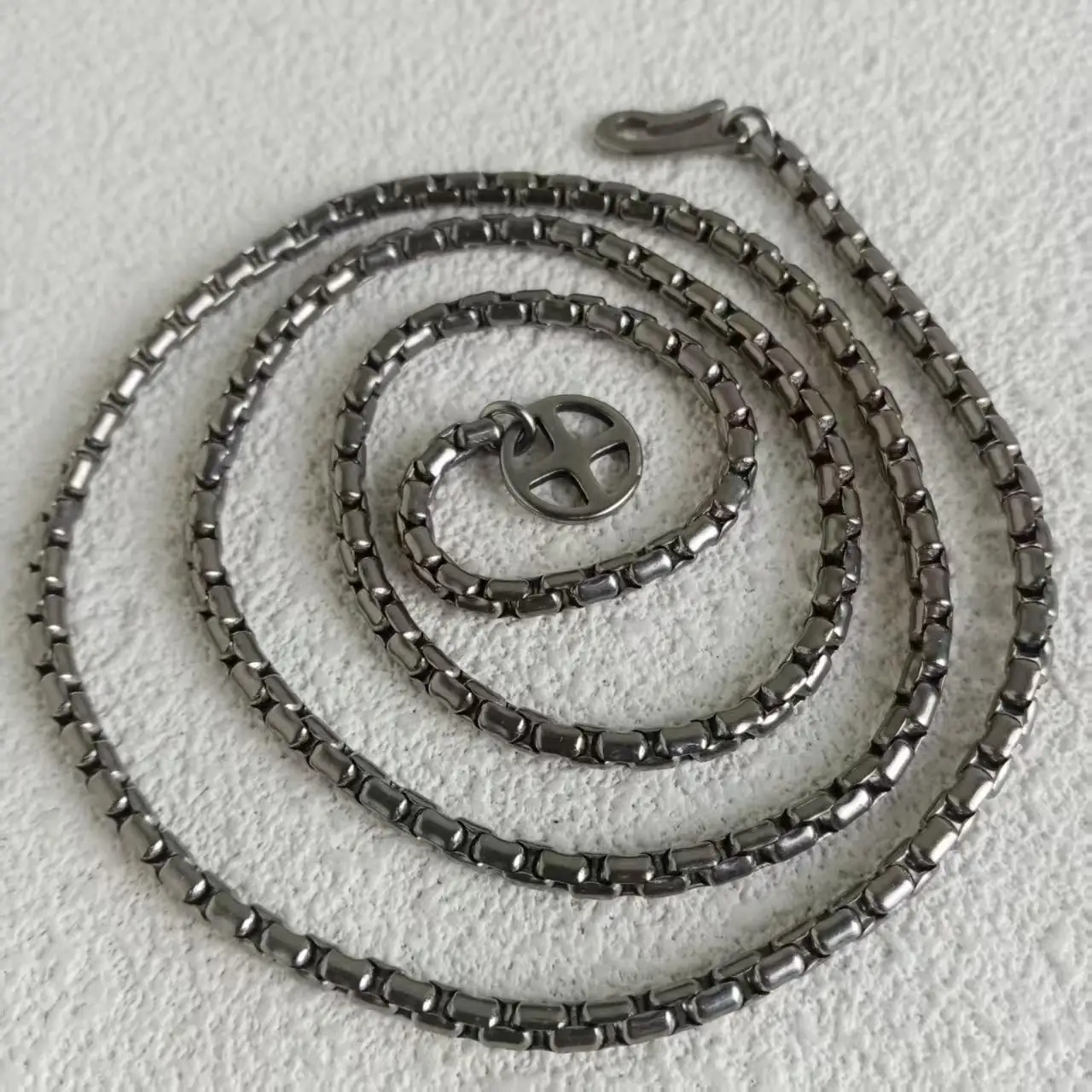 35mm-unisex-pure-titanium-snake-chain-necklace-for-layered-luxury-65cm-or-custom-lengths