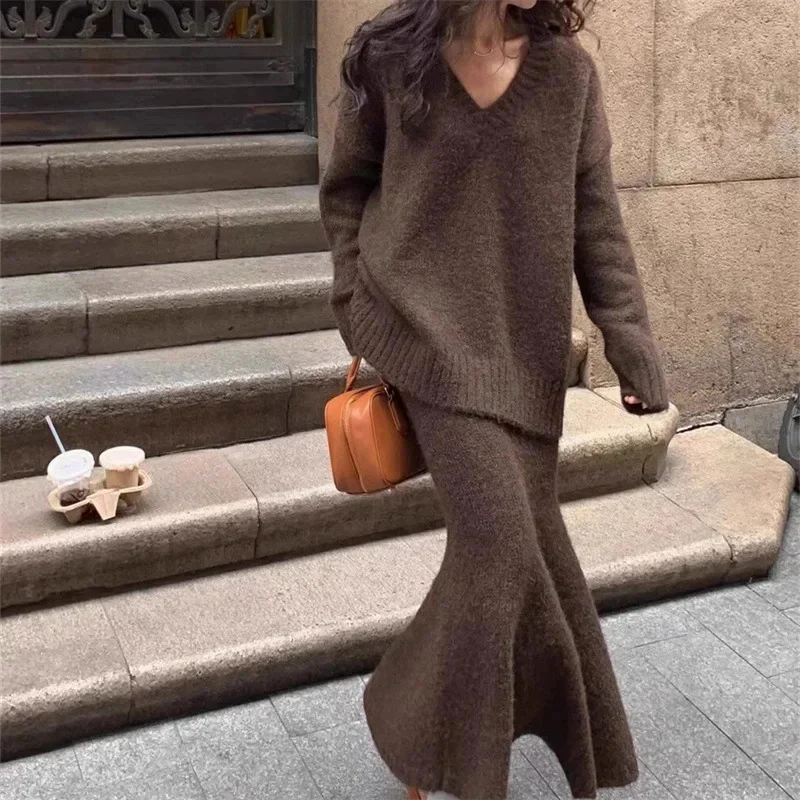 Vintage Knitted Pullover Top Fishtail Skirt Sets Woman Winter V Neck Lazy Style Sweater Loose Casual 2 Piece Set Women Outfits