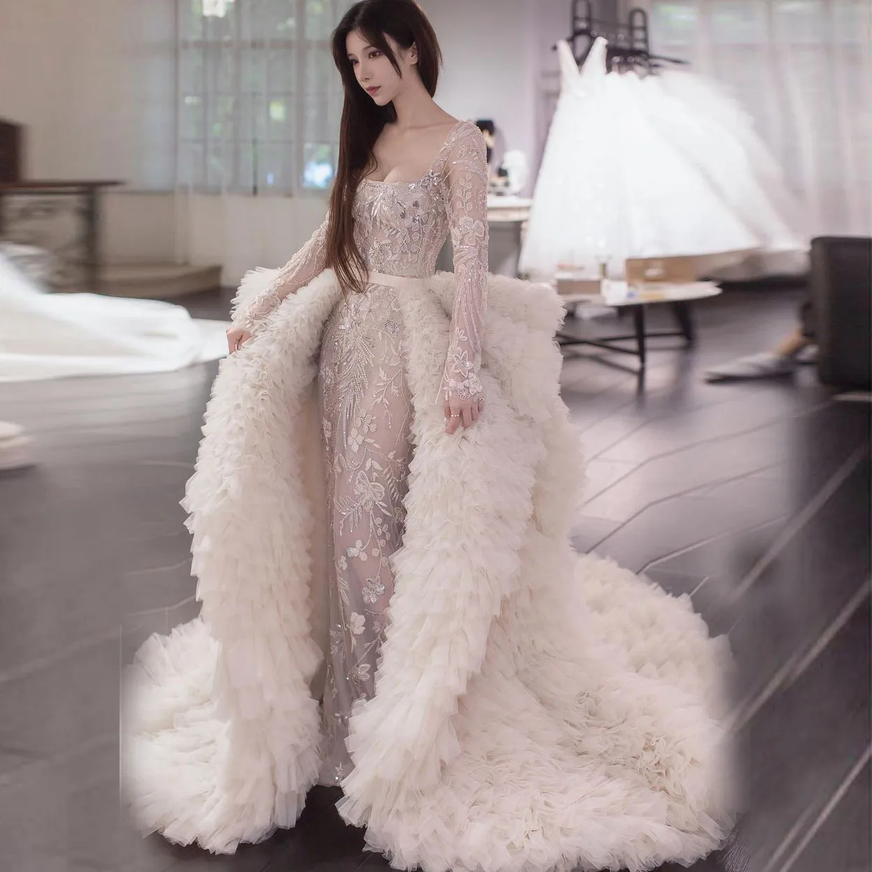

Elegant Evening Dress Square Full Sleeve Straight Skirt Cut-Out Floral Print Sequins Tulle Gown New Design Formal Dresses