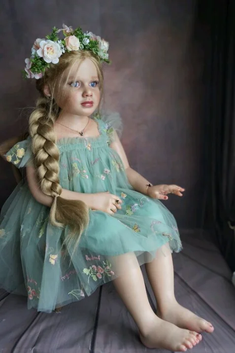 

St.Store Customized Supply 43inch Giant Doll Gabriella Already Painted By Hand Reborn Doll