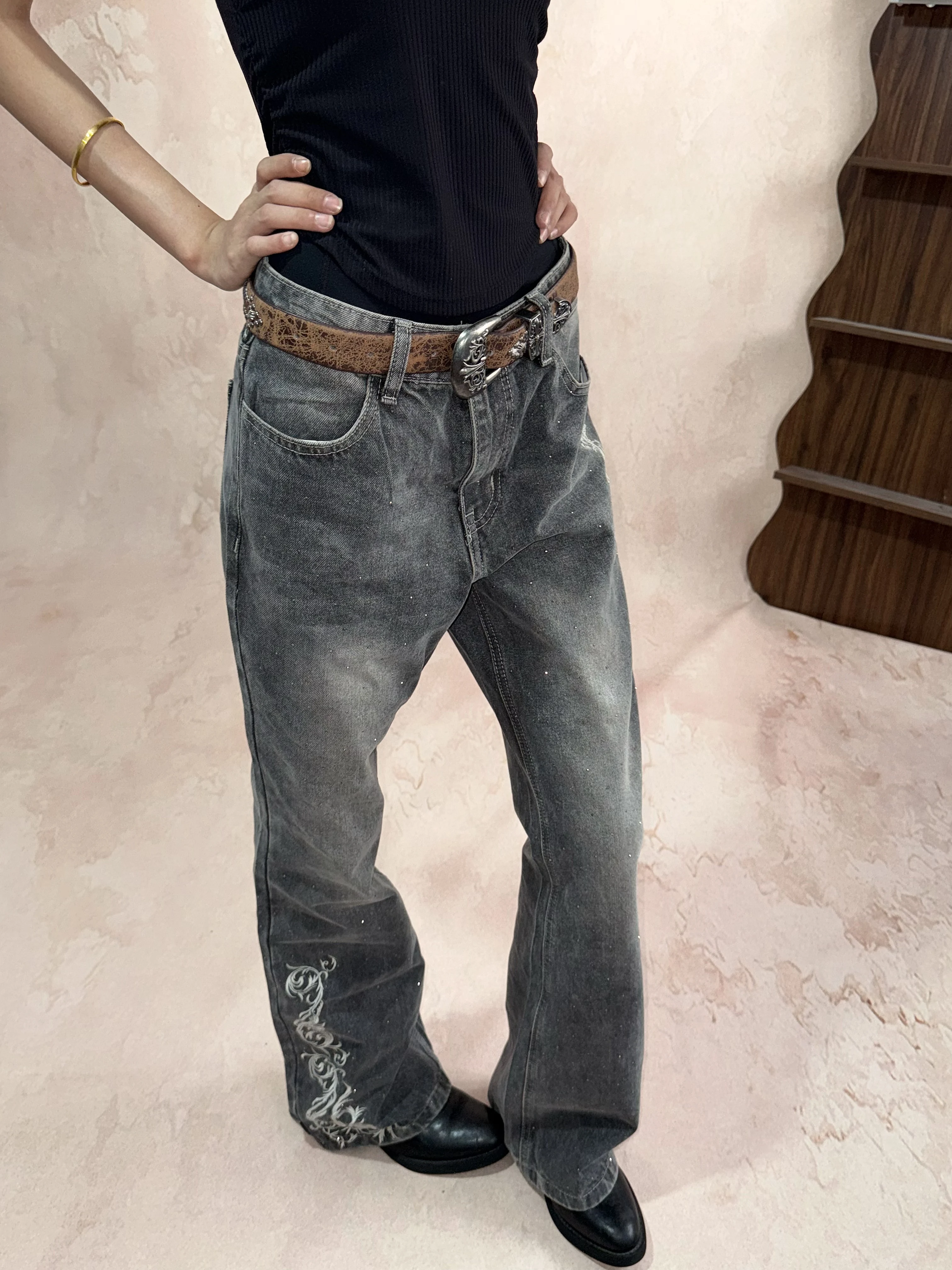 Retro Washed American High Street Rose Embroidery Rhinestone Heavy Duty Straight Leg Micro Flared Slimming High Rise Jeans Men