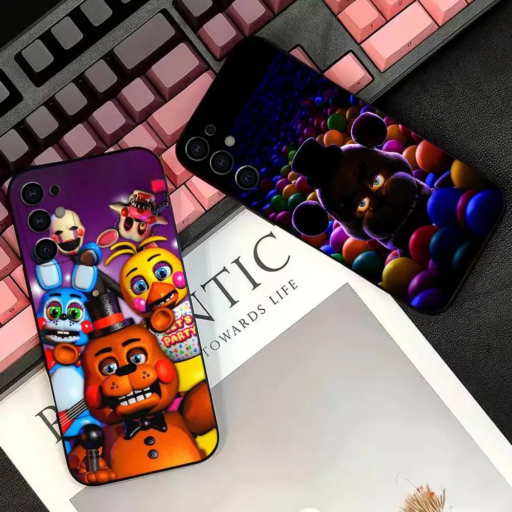 F-Five Nights at Freddy's  Phone Case Black Silicone Soft For Samsung S25,S24,S21,S22,S23,S30,Ultra,S20,Plus,Fe,Lite