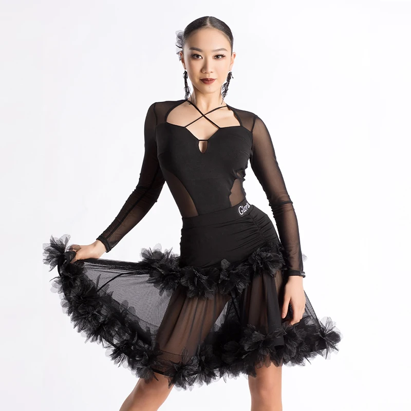 

2024 New Latin Dance Costume Female Mesh Splicing Tops Half Skirt Set Art Exam Practice Set Samba Rumba Competition Wear XH796