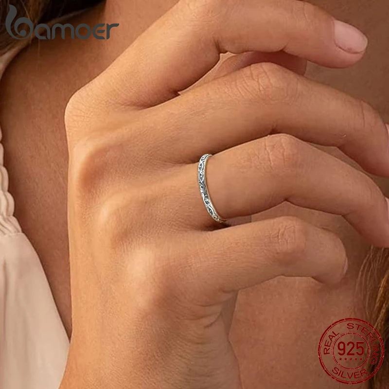 BAMOER 925 Sterling Silver Vintage Embossed Vine Pattern Band Ring for Women, Stackable Engraved Iris Ring Minimalist Daily Gift