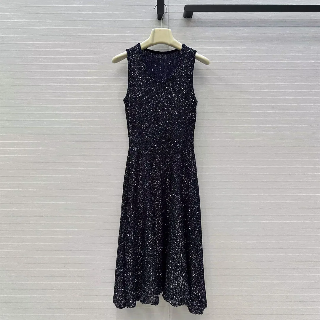 

2025 New Fashion Luxury Sequins Embroidery Party Dress Women Franch Elegant O-neck Sleeveless Knitted A-line Tank Dresses