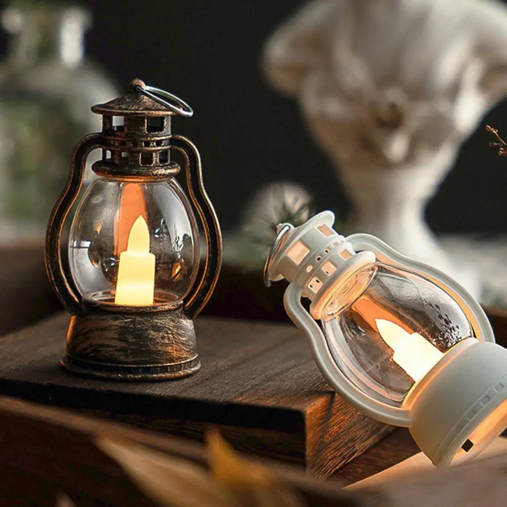 LED Candle Retro Style Hanging Hook Decorative Romantic Mini Desktop LED Lantern Party Prop Home Night Lamp Hanging Lantern