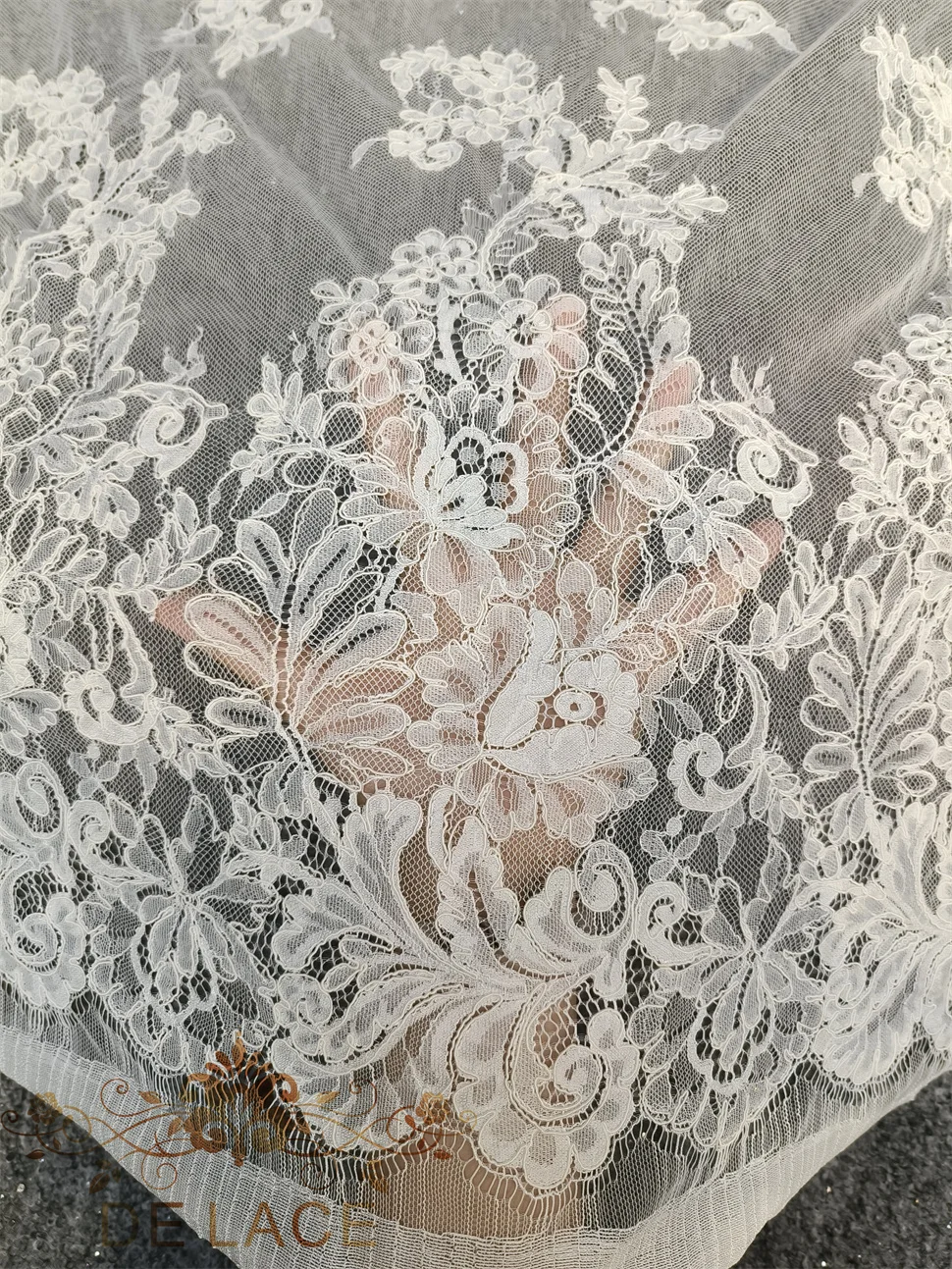 Hot Sale French Chantilly Corded Lace Fabric Exquisite Floral Embroidered Mesh for Wedding Dresses