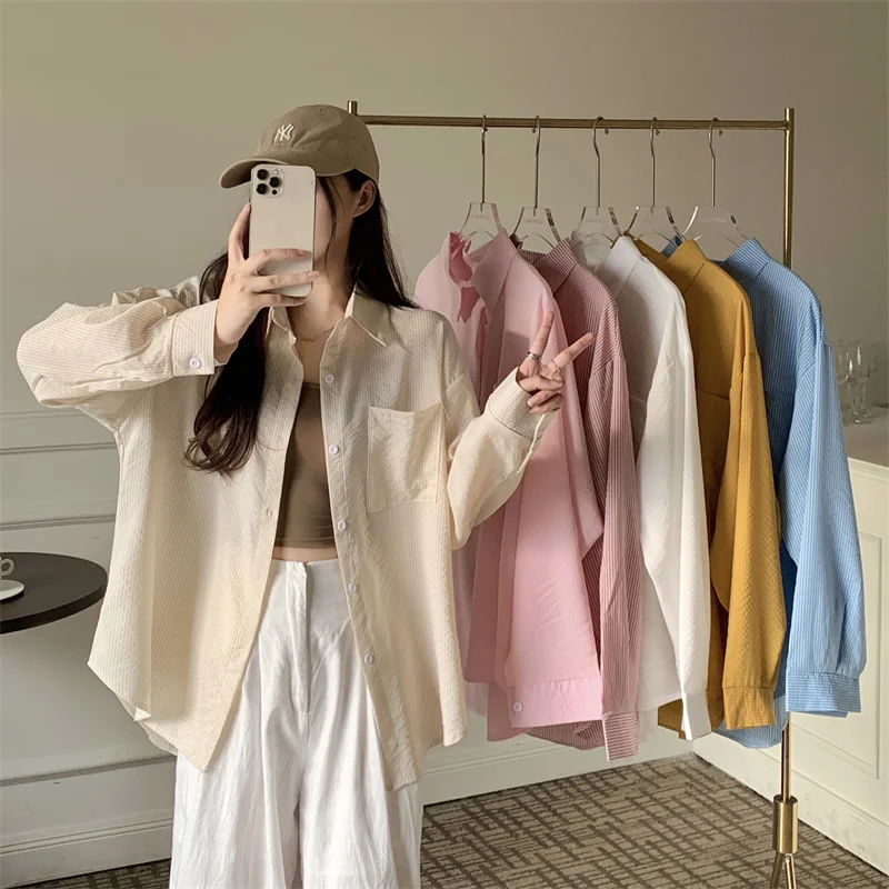 Pin Striped Oversized Shirt for Women Long Sleeve Collared Side Pocket Button Up Boyfriend Shirt Teenage Girl Basic Outfit