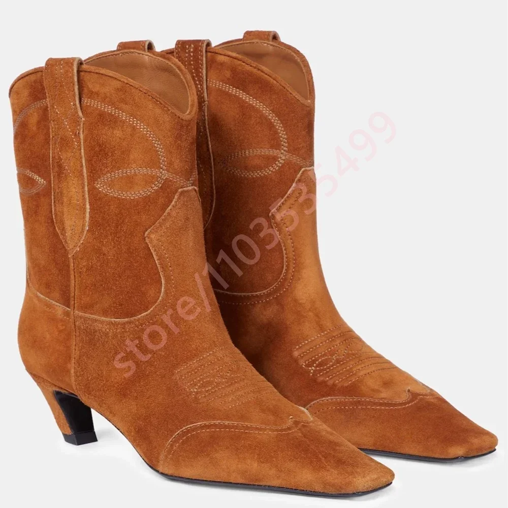 

Retro Square Toe Embroidered Chelsea Boots 2025 Autumn Women's Street Style Office Casual Boots Weird Heel Catwalk Short Boot