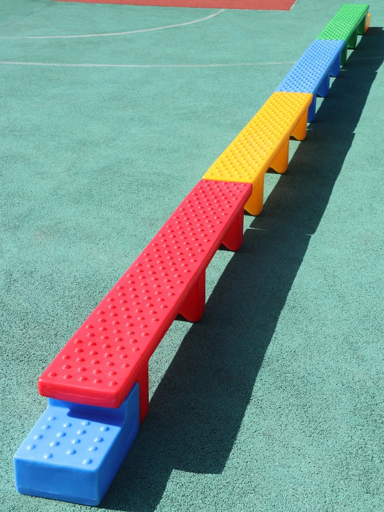 

Kindergarten balance beam tactile training equipment for children's teaching toys, plastic single wooden bridge indoor household