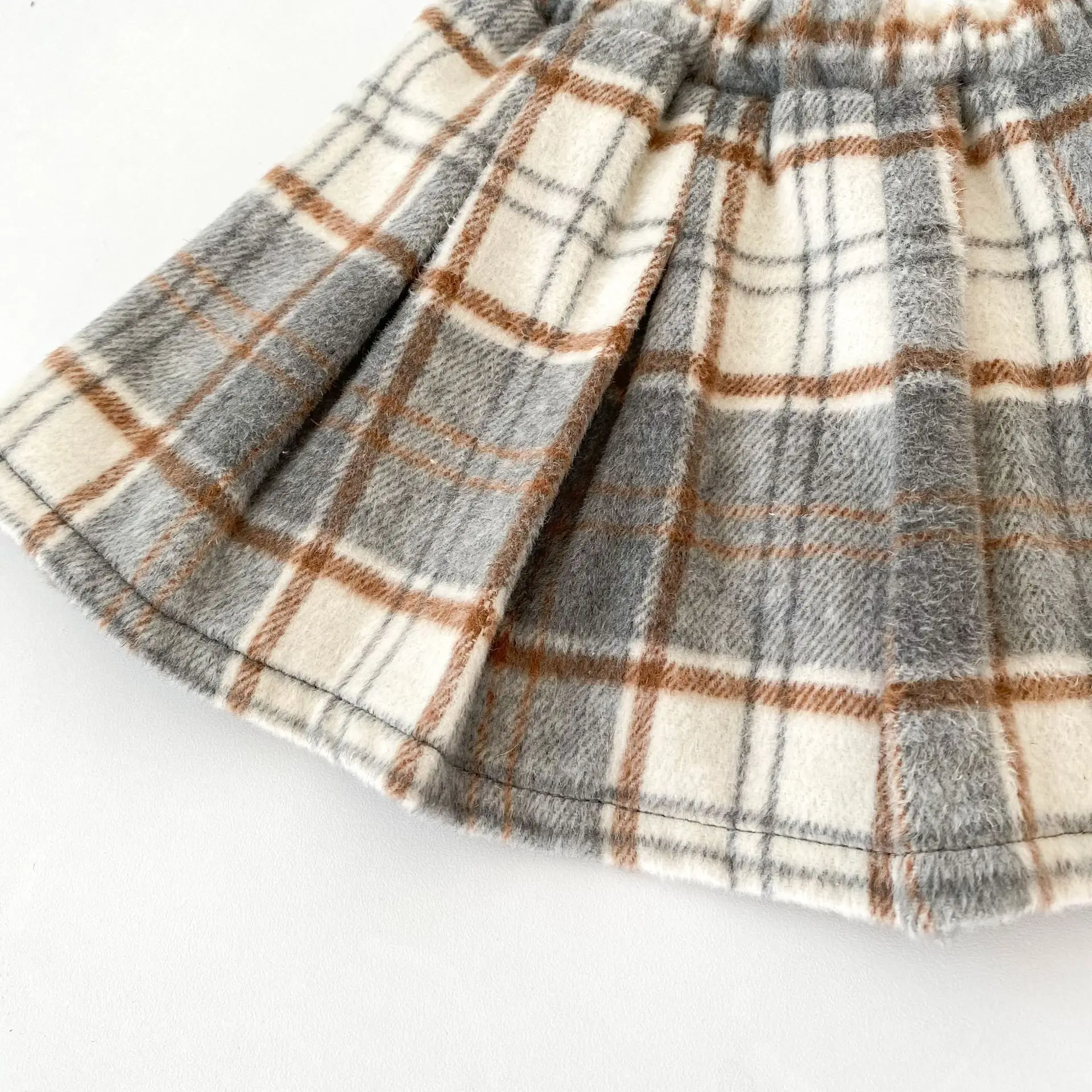2026 Herbst Süßer Stil Kinderrock Karierter Plissee-Rock mit Elastikbund für 6M-4J Mädchen Vielseitiges Kinderkleid – Detail 12