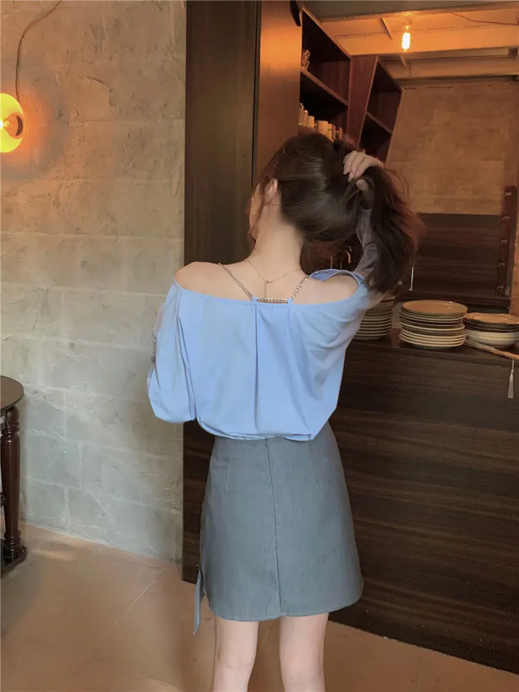 Korean Sle Loose Long Sve Chain irt Unique Chic oulder Bared Women's Top Commute Faion Button Detail Polyester Fiber