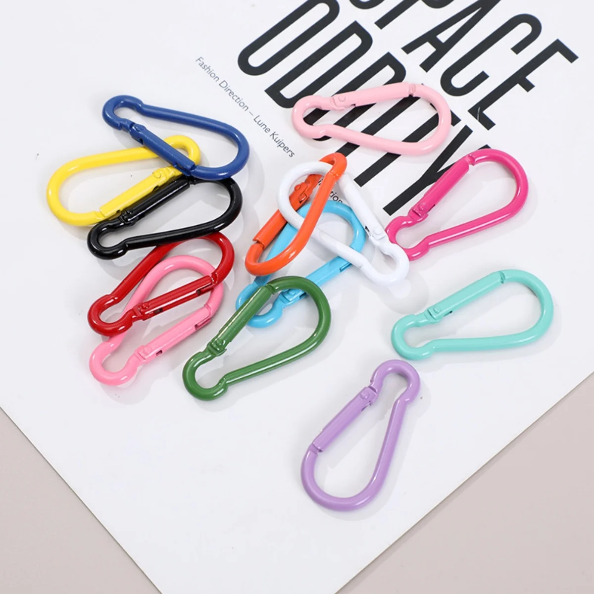 

10pcs/bag Carabiner 4x46mm Gourd Shaped Spring Key Rings Portable Outdoor Camping Hiking Cycling Mountaineering Buckle Hook Set