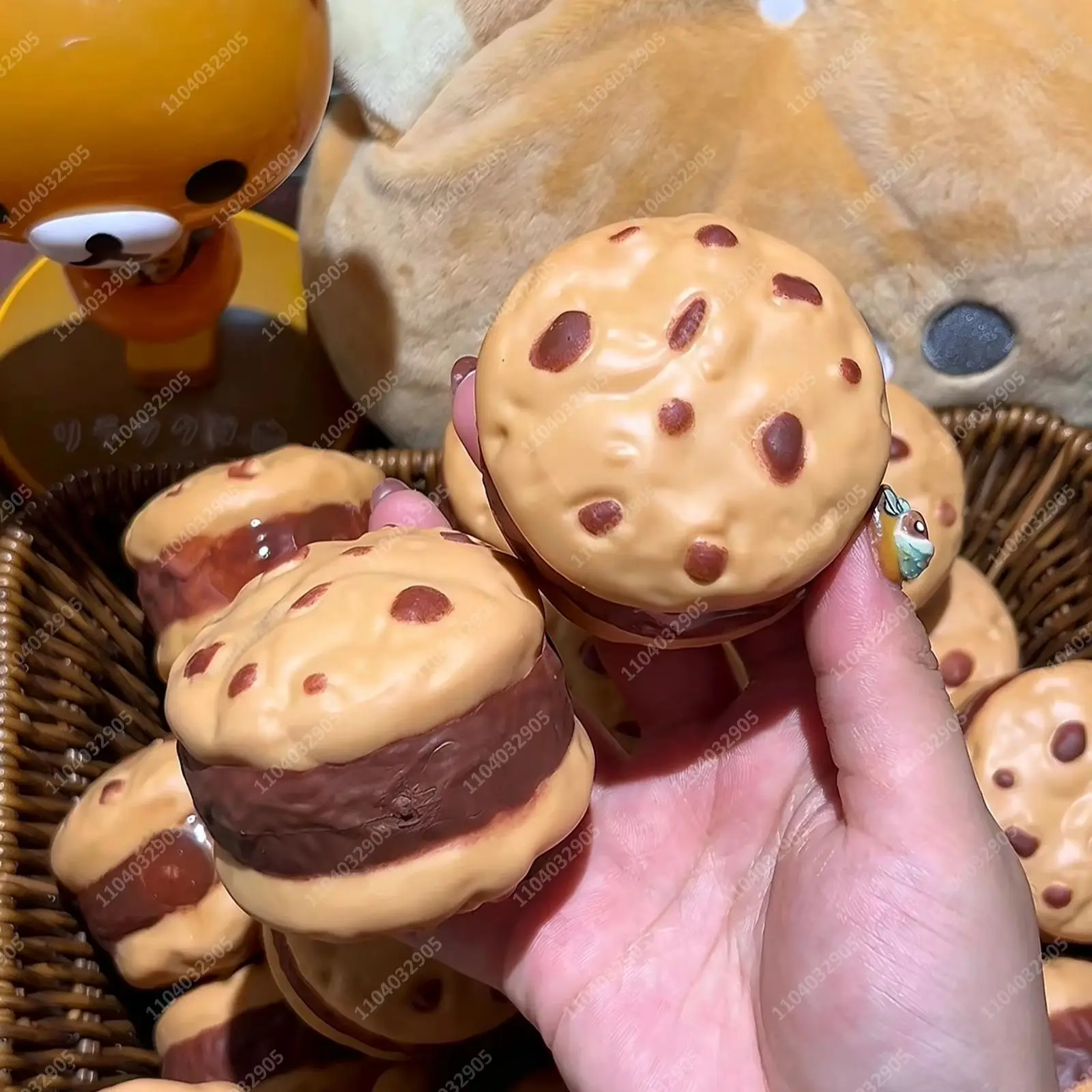 Stuffed Cookie Crunchy Stress Ball Squishy Toy Food-shaped Moldable Squeeze Ball ASMR Sensory Anti Stress Fidget Toys for Adults