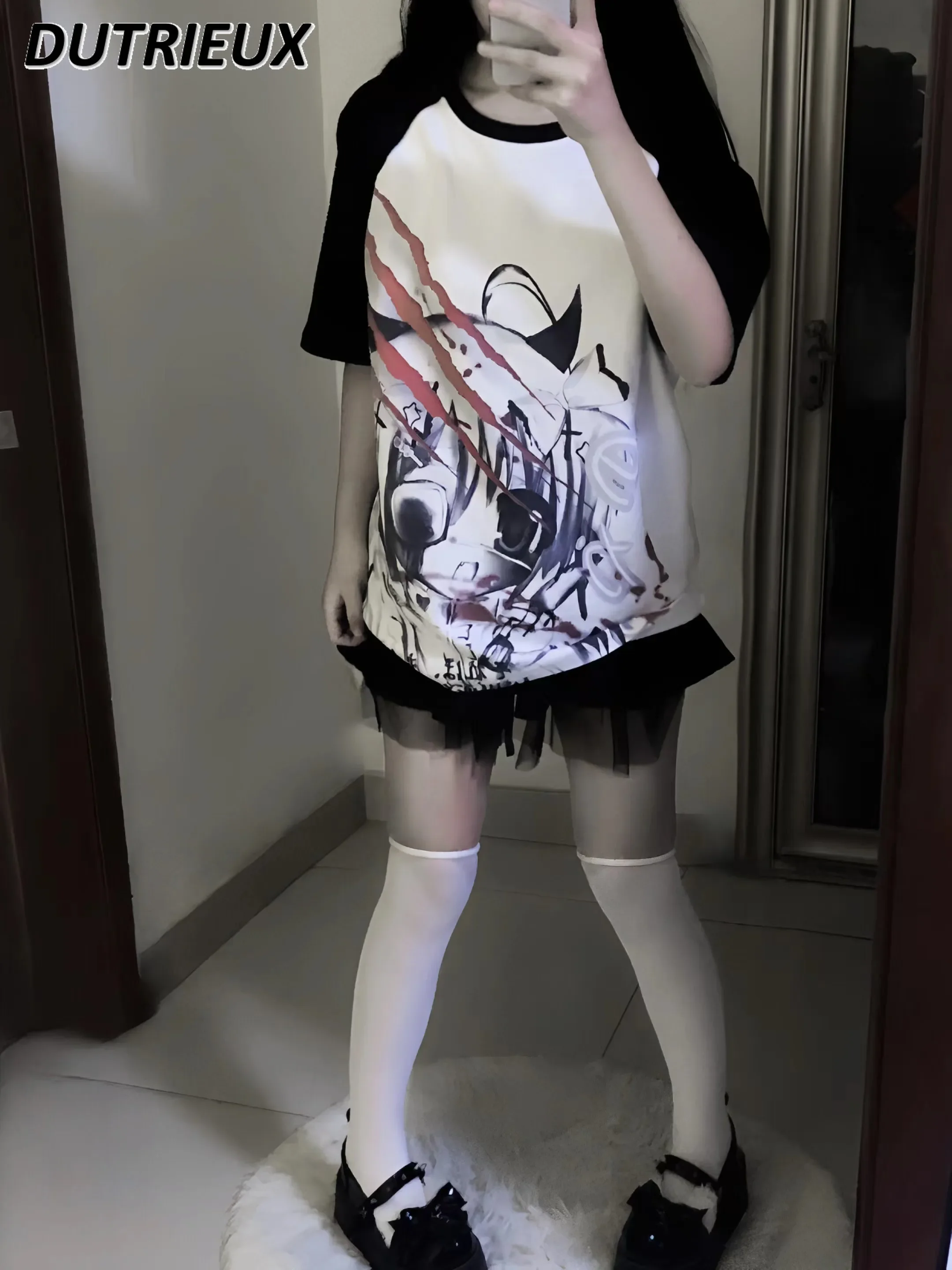 Y2k Top Girls 2025 Estate Nuovo Originale Scuro Harajuku Raglan T-shirt a maniche corte Sottocultura femminile Allentato Stampa T Shirt per le donne