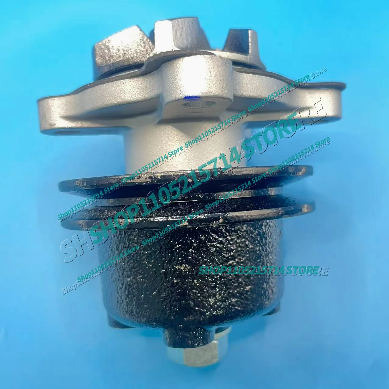 15321-73032 High Quality Water Pump for Kubota L245 L345 L2000 L2201 L175 V1903