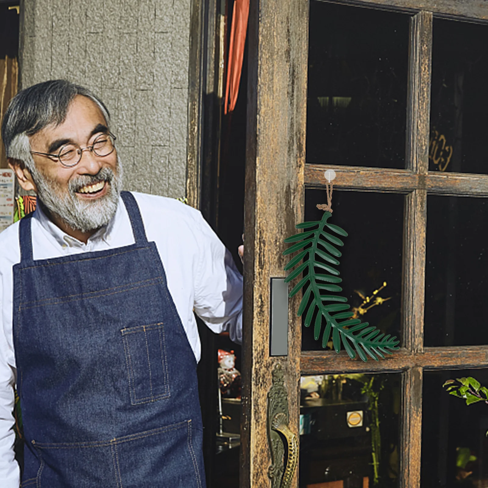 

2pcs Hanging Decor Vintage Sign For Front Door Metal Wall Decor Leaf Shaped Pendant Home Wedding Decoration