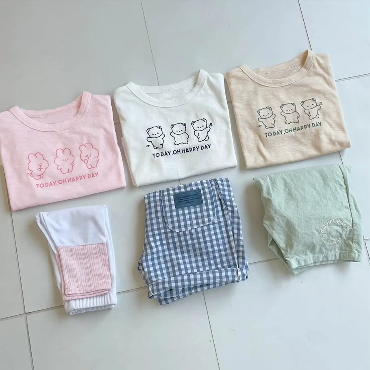 

2025 Summer New Baby Short Sleeve T Shirts Cotton Versatile Boys Girls Cartoon Print Tee Infant Toddler Casual Breathable Tops