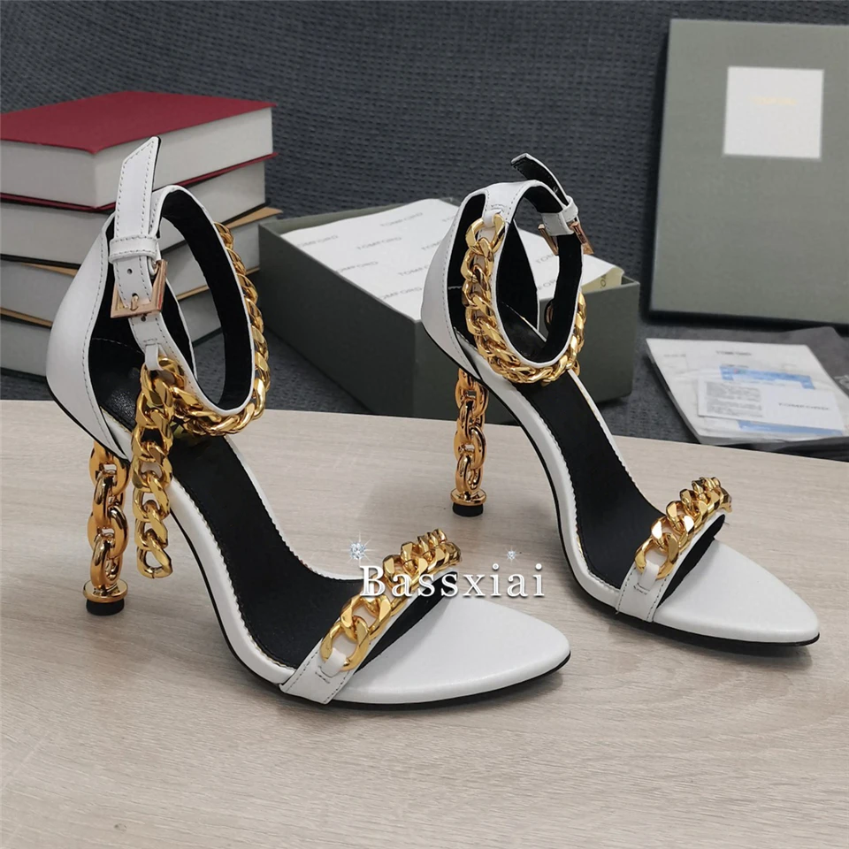 Luxury Chains One-Strap Modern Sandals Women Twist Strange Heel Patent Leather Multicolor Summer Shoes For Girls