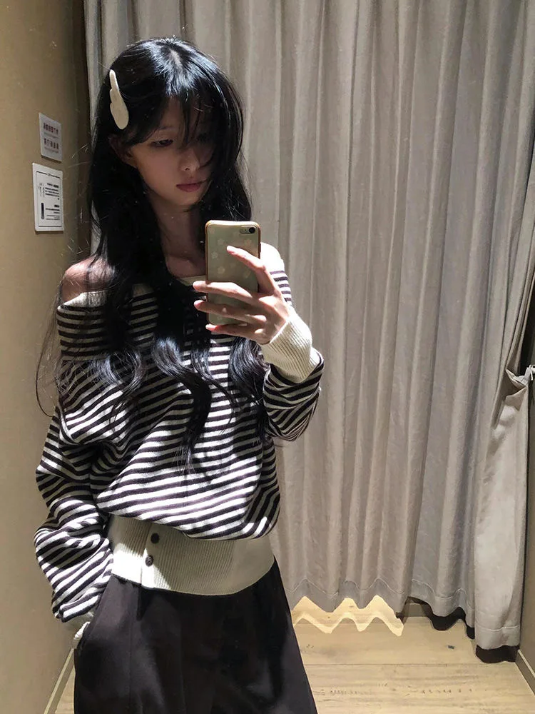 أوائل الخريف طويلة Sve المرأة تي شيرت الكورية Sle كسول مخطط واحد الكتف محبوك أعلى تخفيف Sle فضفاضة تناسب النسيج الناعم