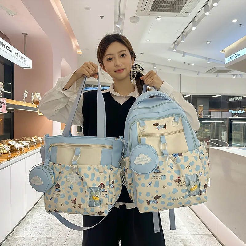 

Fashion Girls Backpack New Large Capacity Korean Style Women Backpacks Cute Student School Backpack Versatile Women's Bag