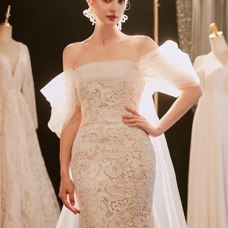 الفرنسية خارج الكتف جديد العروس الغابات نمط في الهواء الطلق ثوب أنيق خمر الدانتيل حورية البحر ضوء ثوب مع الزهور ثلاثية الأبعاد
