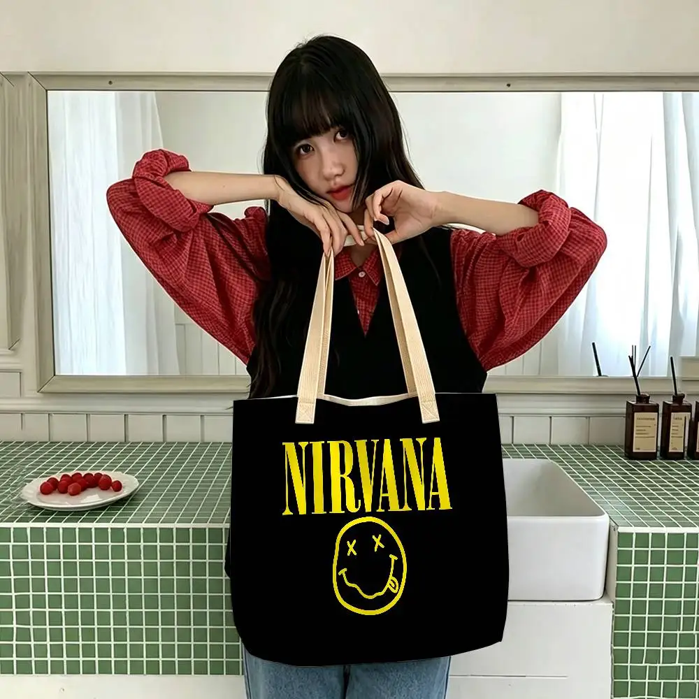 Band N-Nirvana Tragetasche, Studentenhandtasche, Damen-Einkaufstasche, Aufbewahrungstasche, Geschenkhandtasche für Mädchen – Detail 12